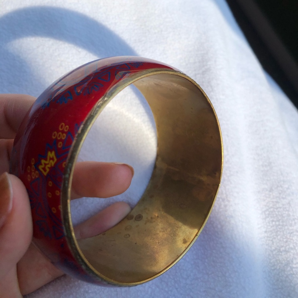 Red Mata Trader Bangle - Picture 3 of 3